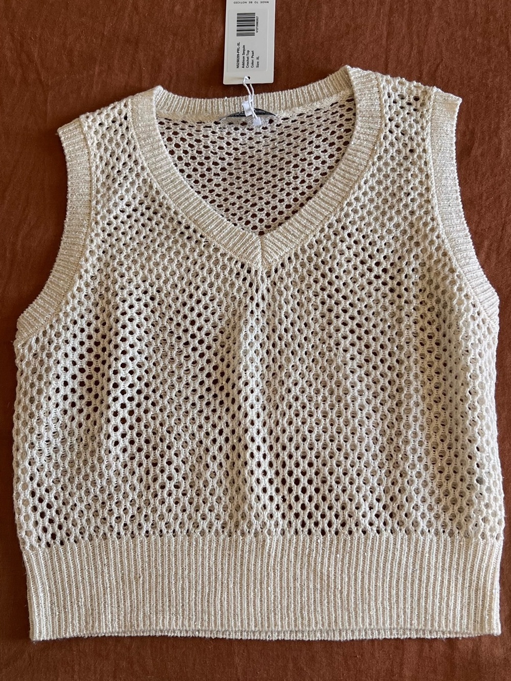 The Noli Shop Addison Sequin Crochet Cream Knit V-Neck Sleeveless Top, XL